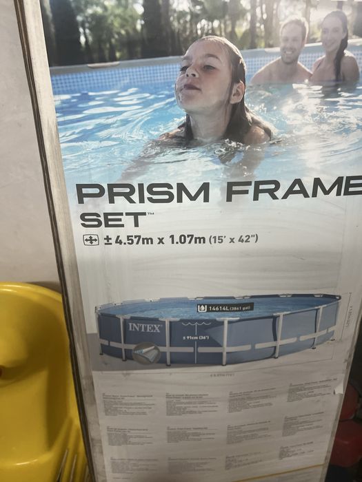 Vand  piscina mare