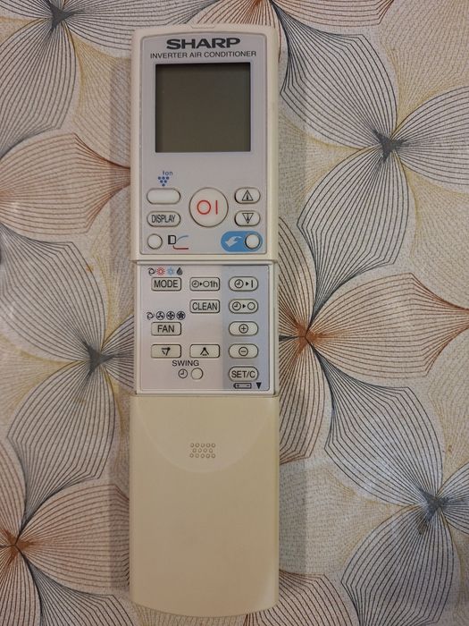 Инверторен климатик сплит система  Sharp 12-ка