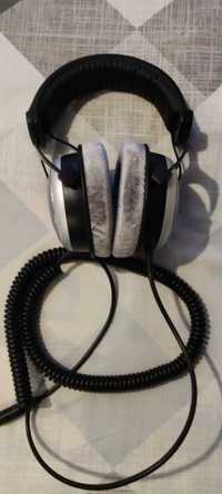 Продавам слушалки Beyerdynamic  DT 880 PRO, 250 Ohm, сиви