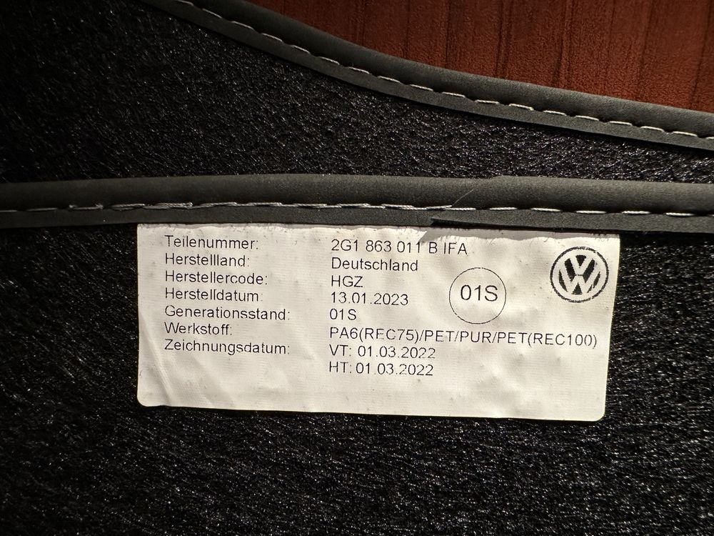 Оригинални текстилни стелки за VW Taigo