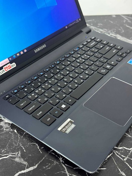 Noutbuk Samsung Ultrabook