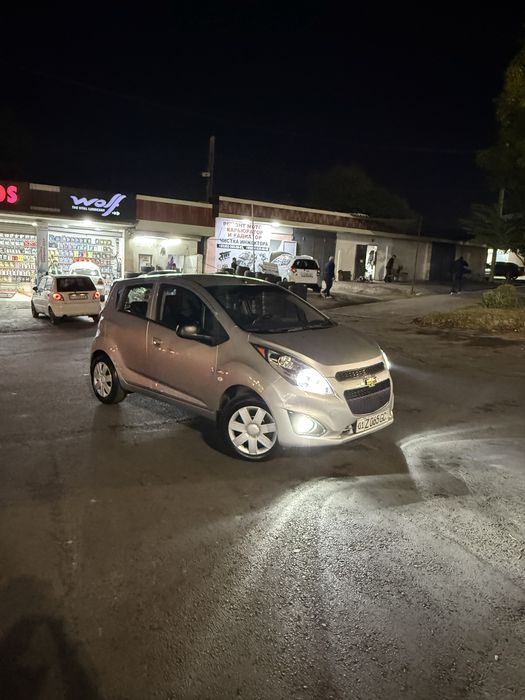 Srochna sotiladi spark 2015 mexanika kraska oldi krilo qogan joyi toza