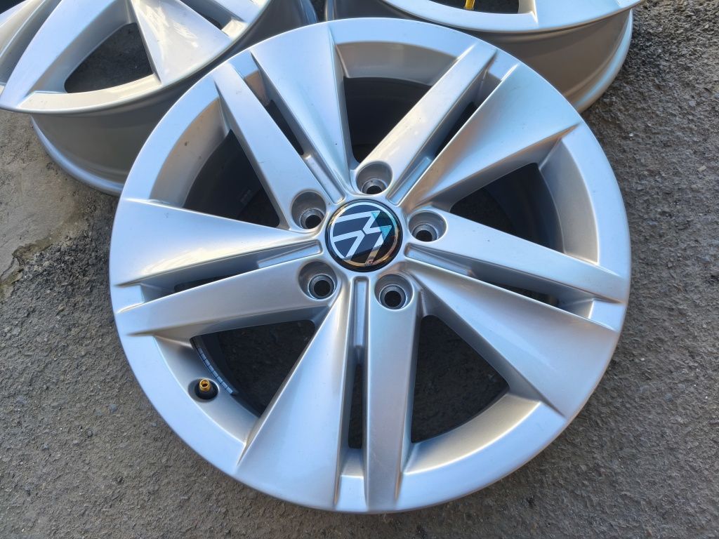 16" оригинални алуминиеви джанти за Vw Golf,Passat/Skoda...