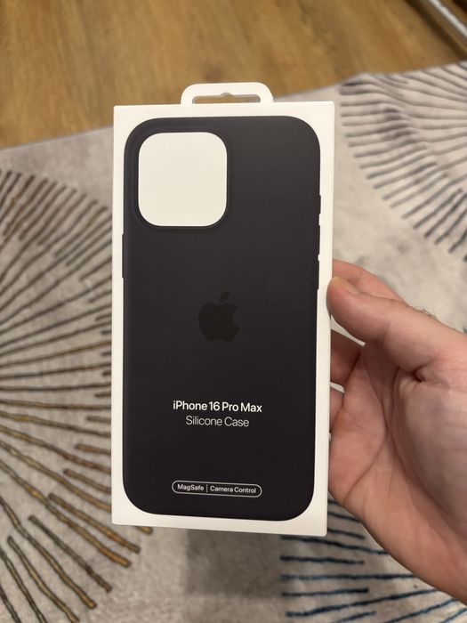 Husa originala iPhone 16 Pro Max
