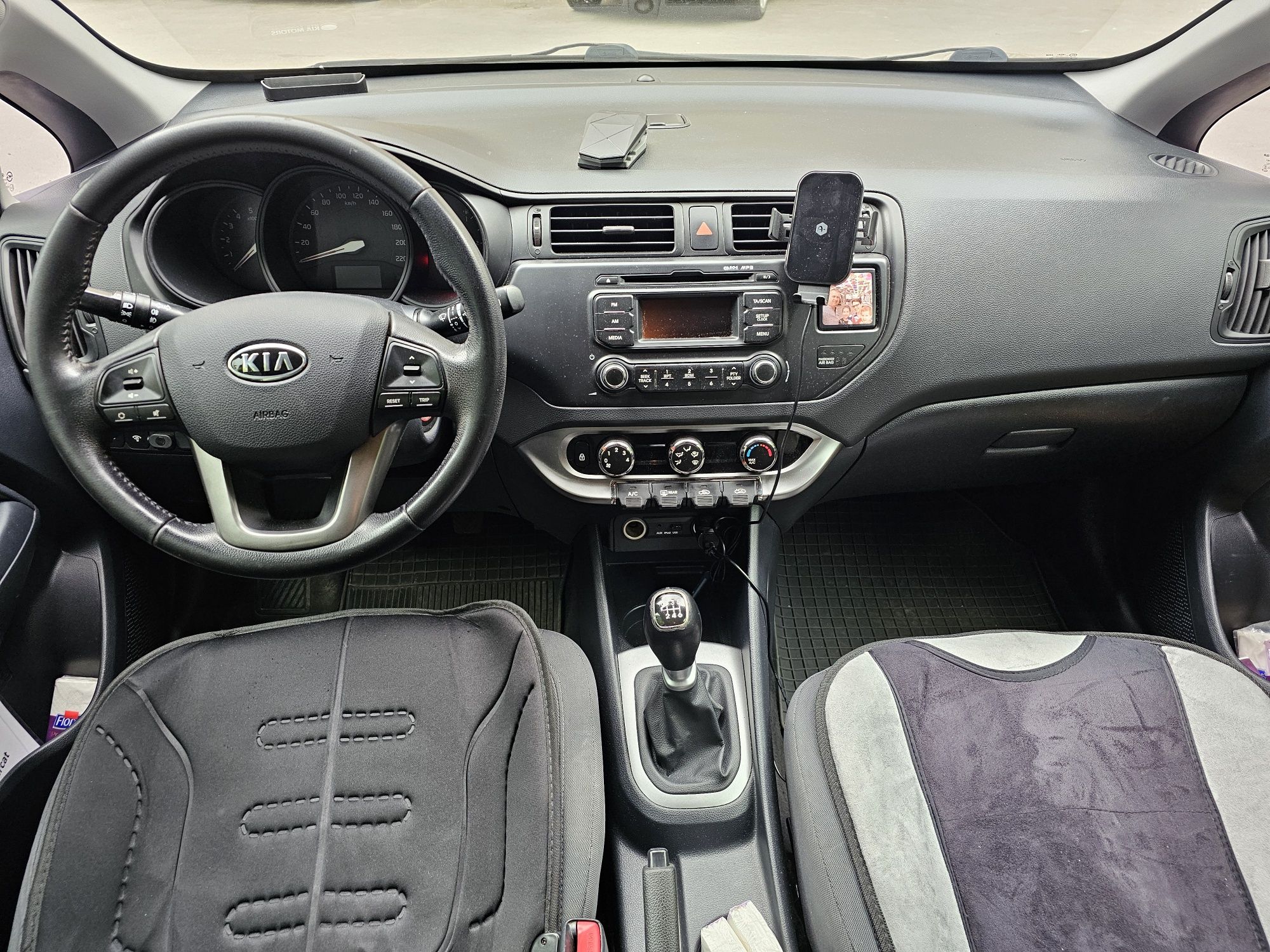 KIA RIO 2012 1.4 CRDI