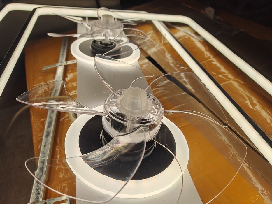 LED Правоъгълна таванна лампа с вентилатори с дистанционно