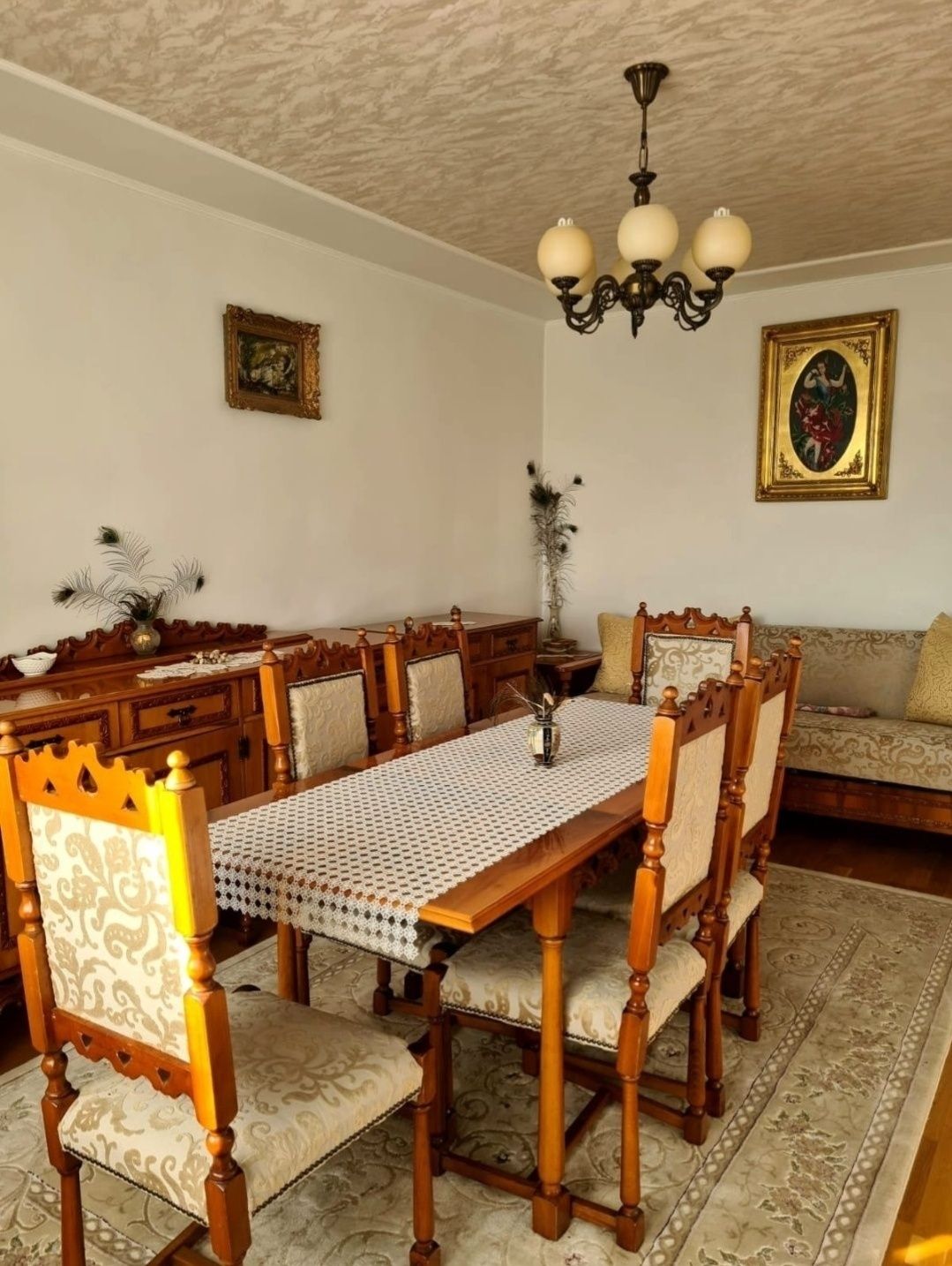 Vand apartament cu 3 camere