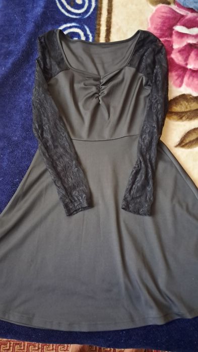 Vând rochie eleganta