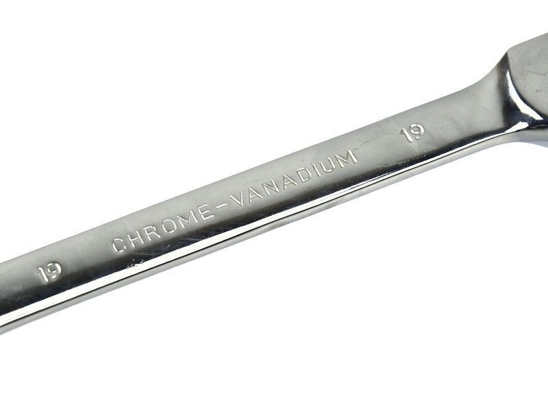 Комплект комбинирани ключове с тресчотка 8-19 мм 6 бр. geko