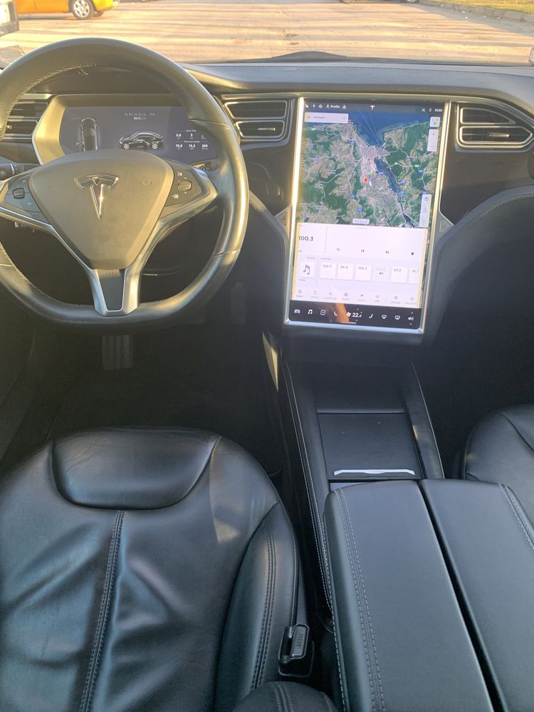 Tesla Model S 4х4 525кс 2017г 21212