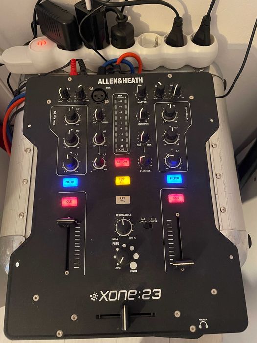 Allen & Heath XONE 23 mixer DJ professional - functioneaza perfect