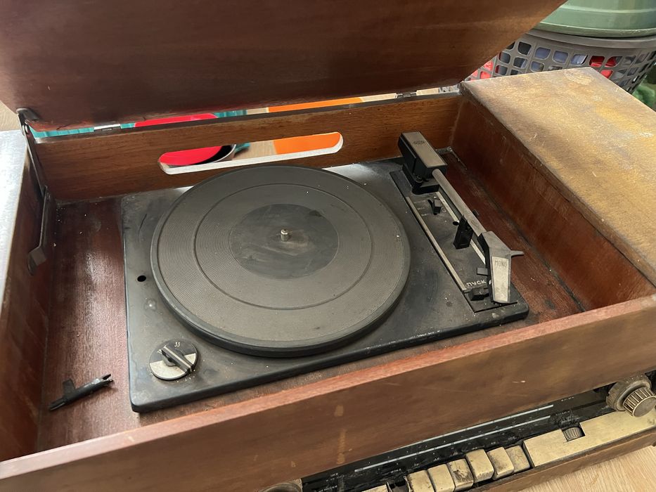 Радио грамофон Акорд 102