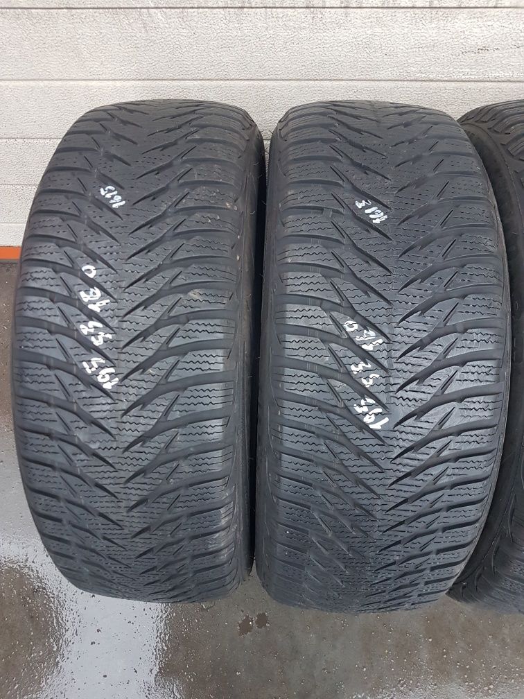 Зимни гуми 4 броя GOODYEAR UltraGrip8 195 55 R16 дот 1615