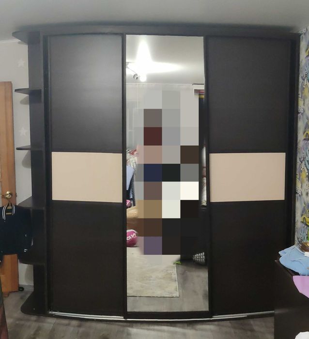 Продам шкаф-купе