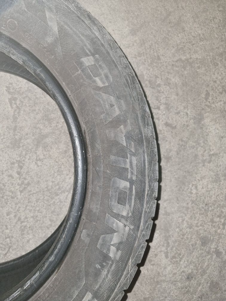 Продавам летни гуми 15 цола 195/65/R15