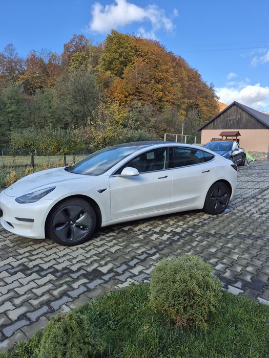 Tesla model 3 long range 4x4