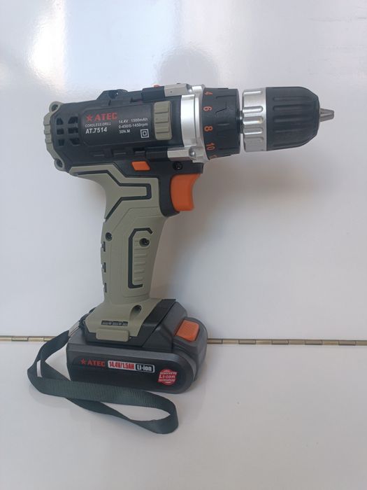 АТЕС оригинал шруповерт. Дрель перфоратор лазерный уровень