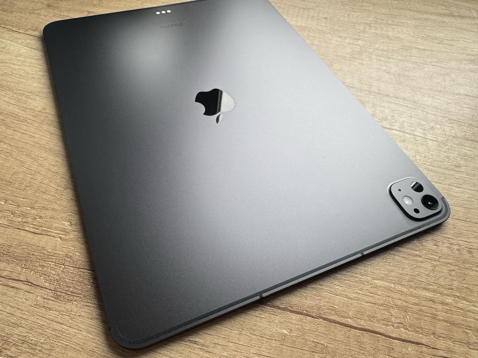 Apple iPad Pro 13 inch wifi M4 256 GB space grey garantie aprilie 2026