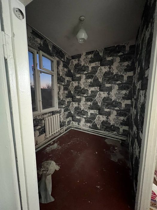 Аренда 1/4/4 Ялангач, дом быта, пустая