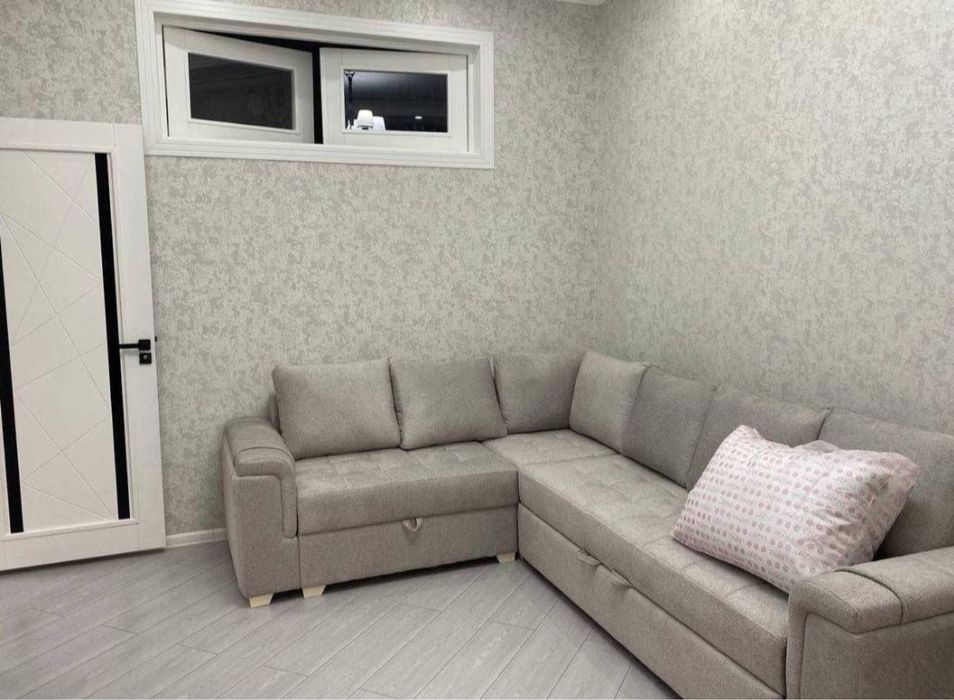 Сдается 2х комнатная возле фэмили парк Дск