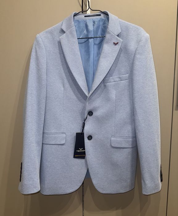 Ново мъжко сако Teodor