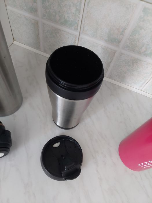 Термос и термочаша.