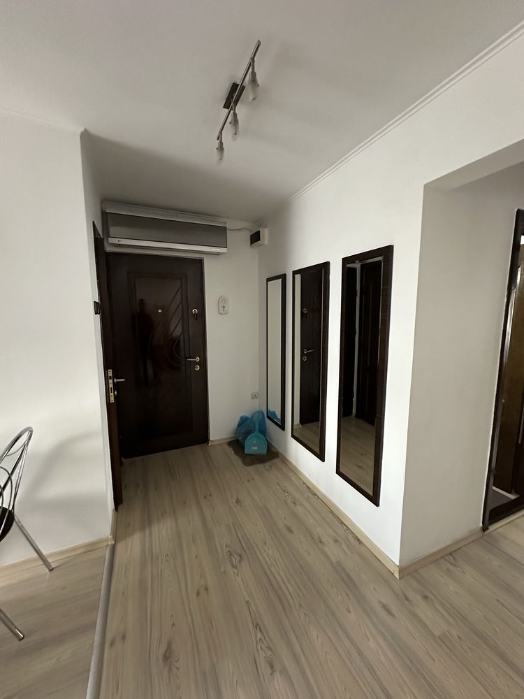 Inchiriez apartament 3 camere / etaj 2 / Complet mobilat /