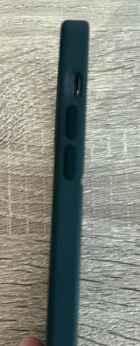 Vand husa iPhone 12 originala neagra