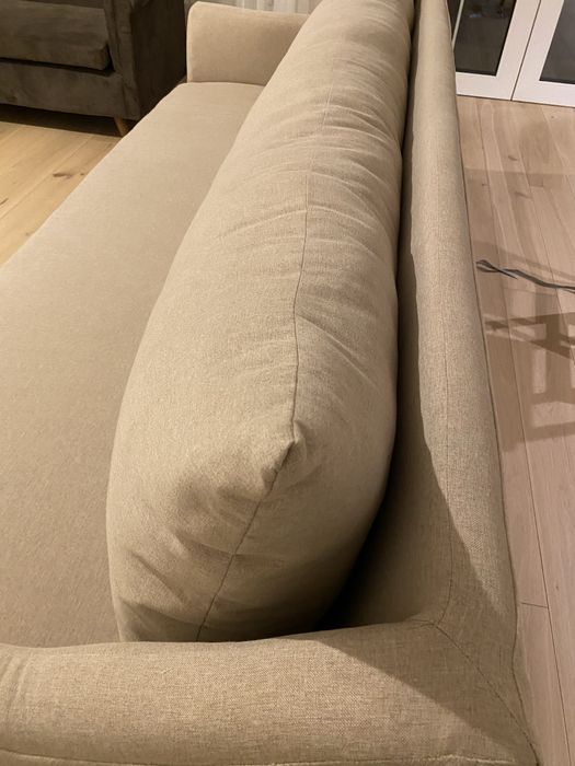 Canapea crem din material tip in noua