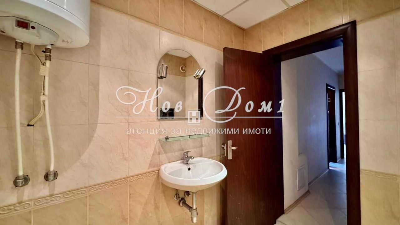 Продава се Двустаен апартамент в Пловдив, Тракия - 78 кв.м за 1616 €/кв.м - Снимка #5