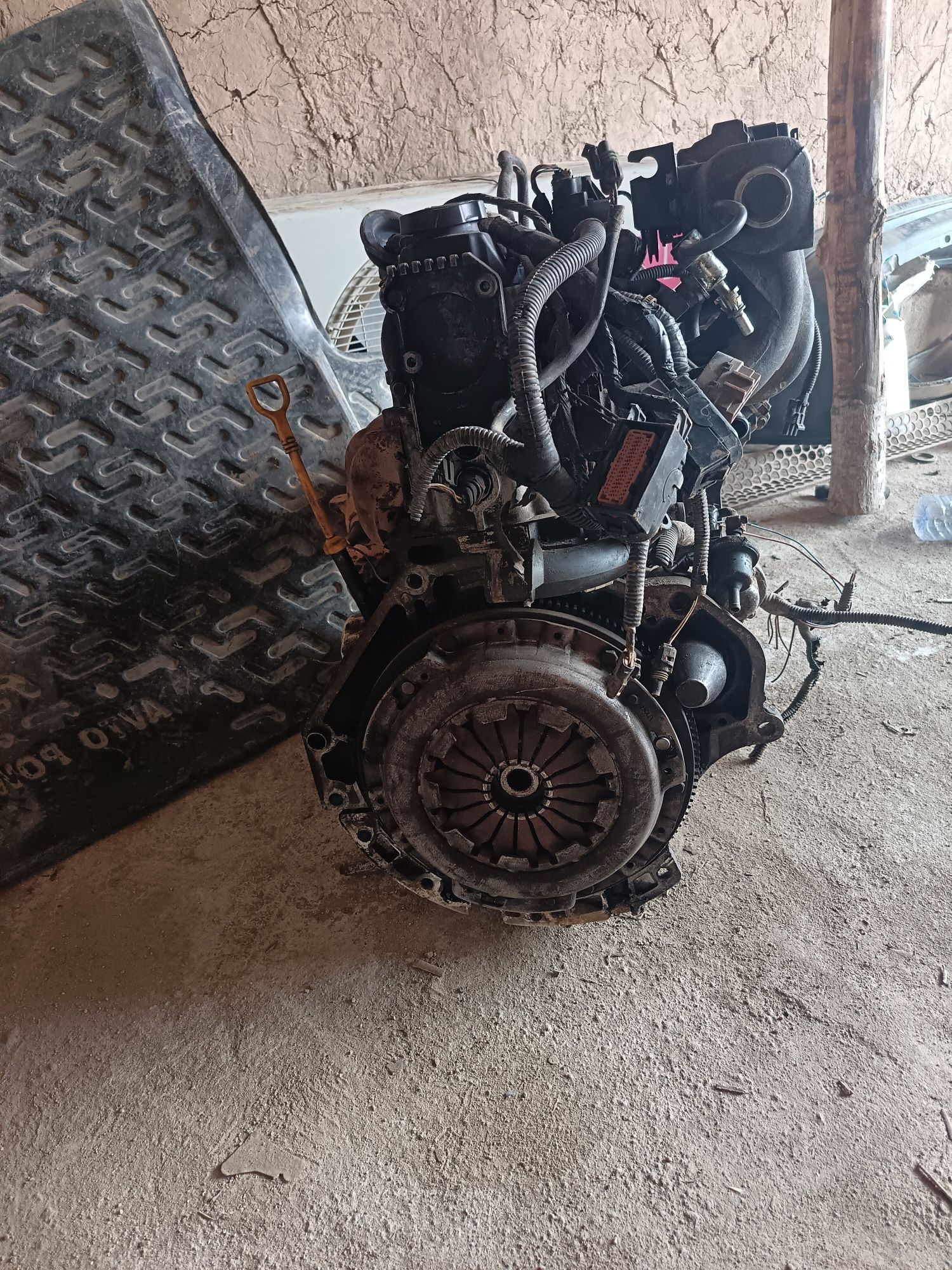 Nexia 1.5 mator zibor