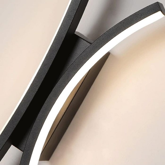 Aplica de perete lumina ambientala LED Curves
Producator, 3 trepte cul