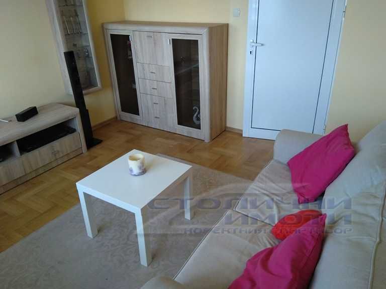 Дава се под наем Двустаен апартамент в София, Медицинска академия - 60 кв.м за 510 € - Снимка #1