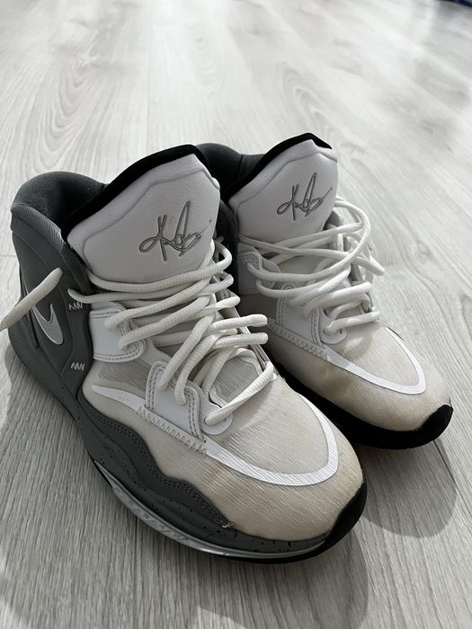 Nike Kyrie Irving 8