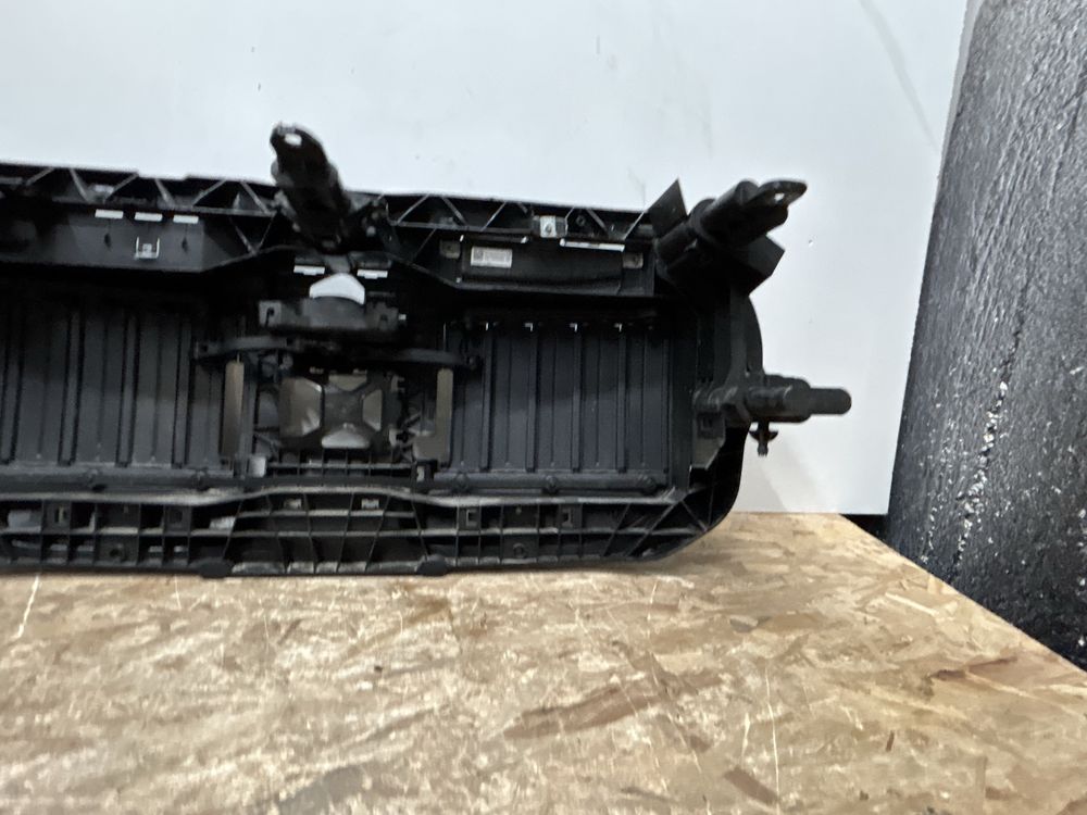 Grile active bmw G70 seria 7 an 2023-2025