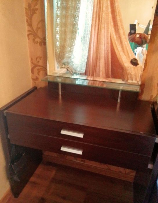 Новый Туалетный столик