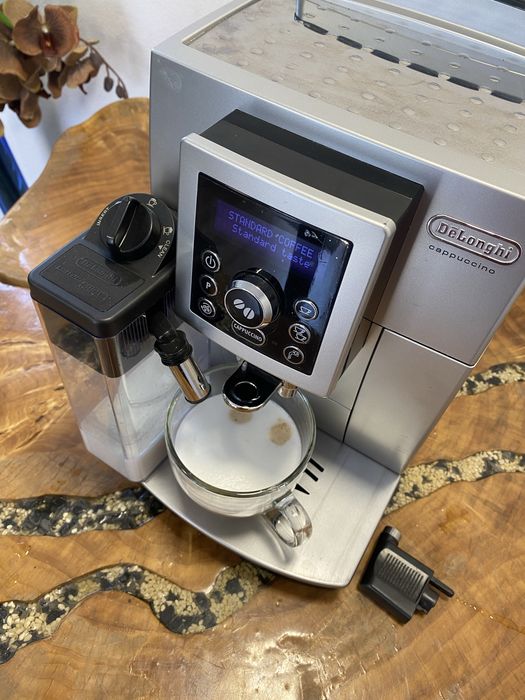 expresor / espressor delonghi magnifica S