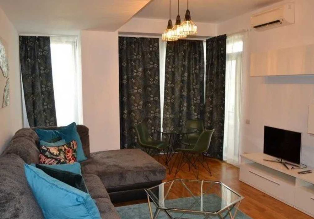 Дава се под наем Двустаен апартамент в Пловдив, Тракия - 60 кв.м за 239.7 € - Снимка #1