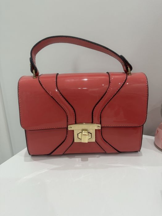 Розова чанта