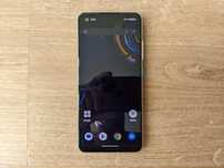 Asus Zenfone 8 (компактен телефон)