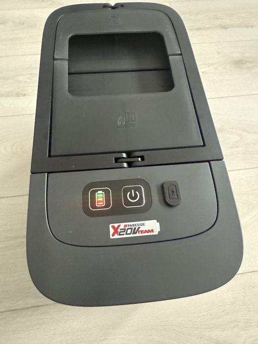 Aspirator injectie-extractie pe acumulator