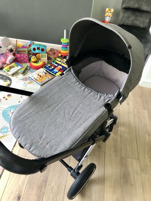 Cybex модел  Priam