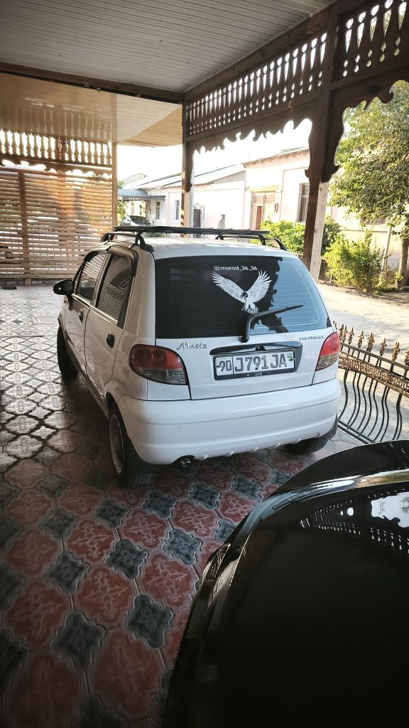 Matiz sotiladi pol luks