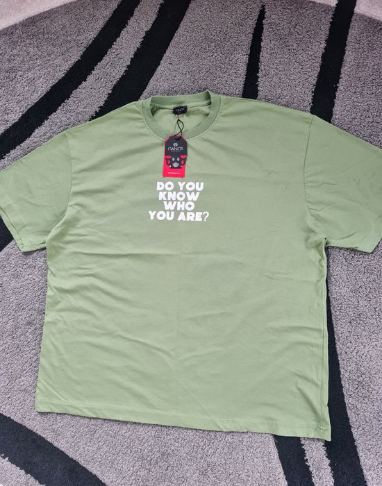 Нова мъжка тениска