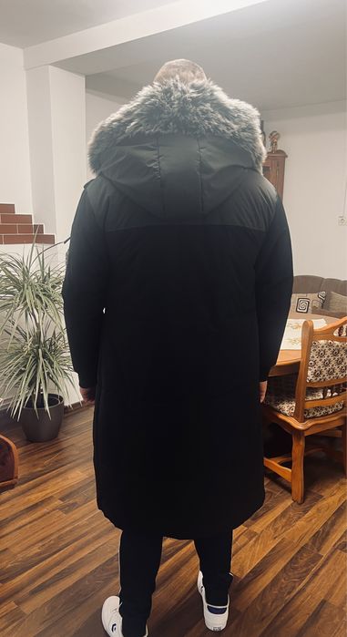 Vand geaca iarna lunga