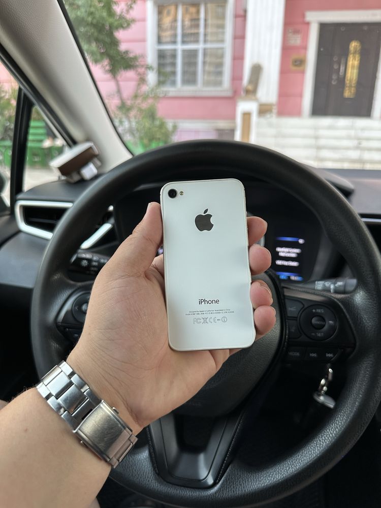 Iphone 4 сатылады