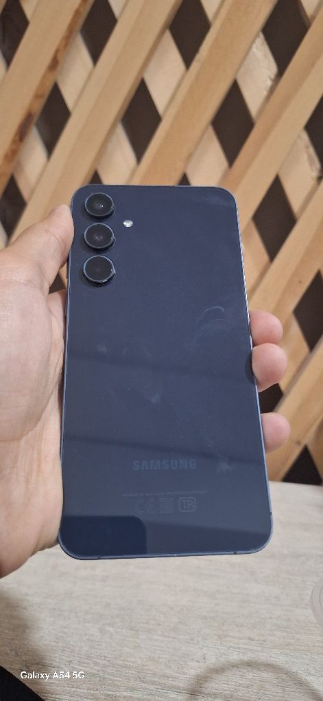 Samsung a55 srochniy sotiladi