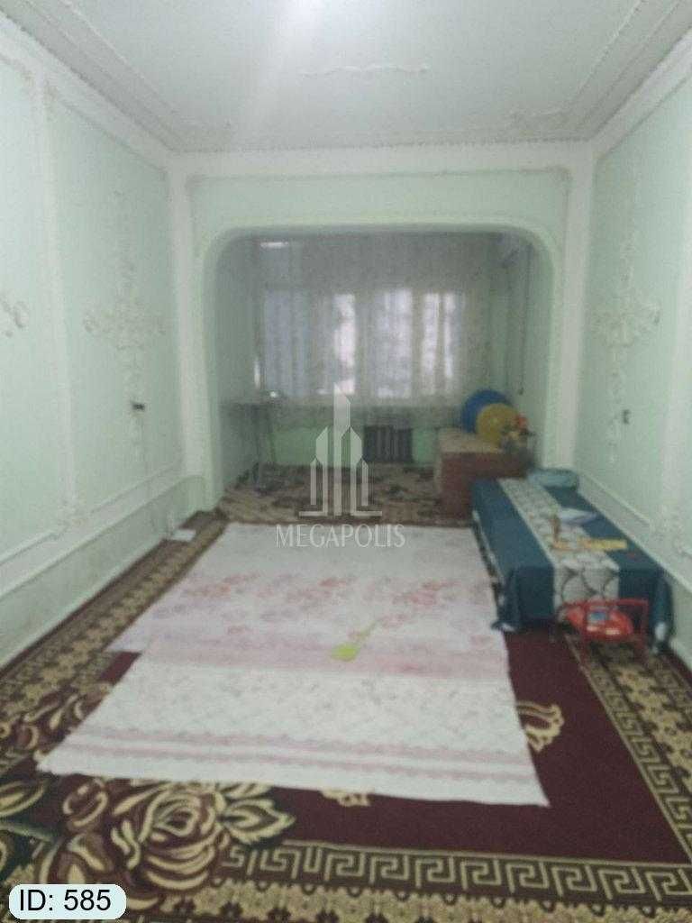 5 mikr somiy tomonda 3 xonali arzon kvartira  sotiladi  №585
