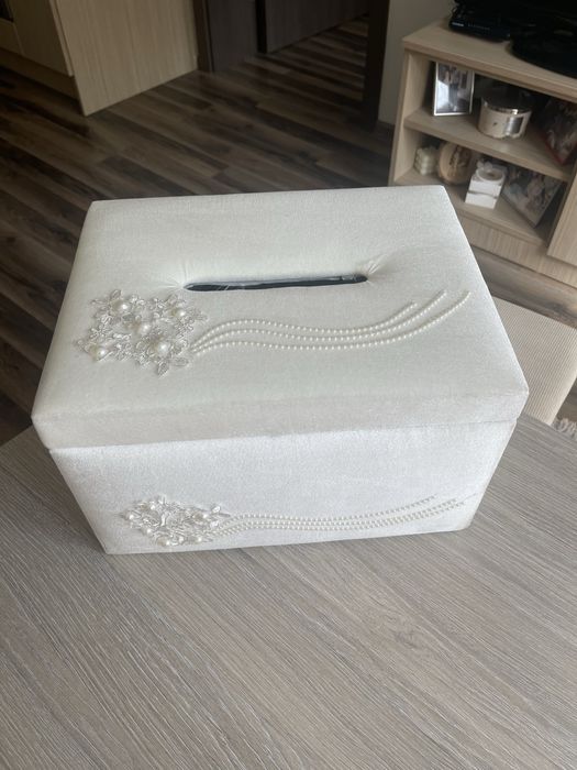 Кутия за пликове