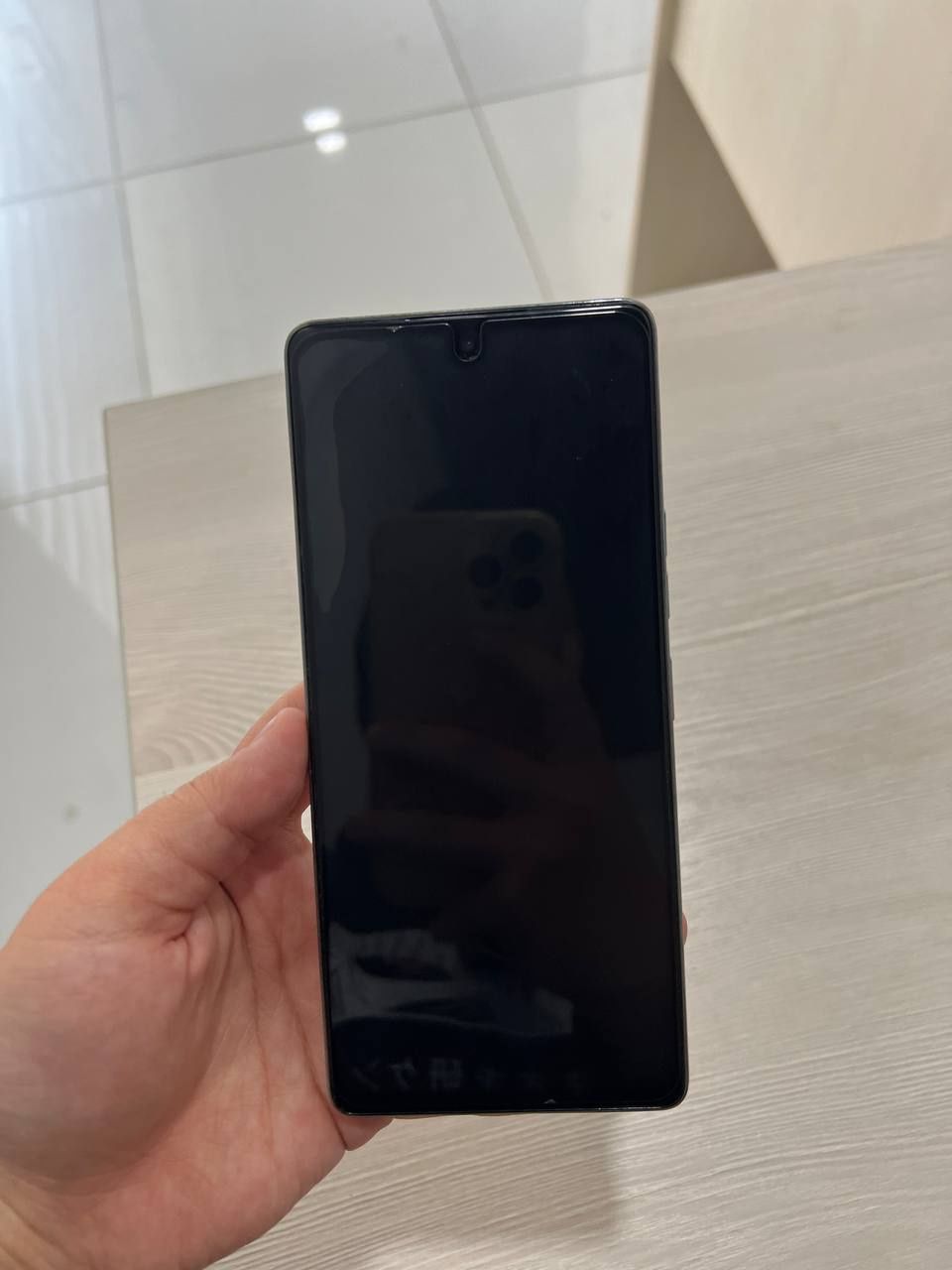 Tecno camon 30 ideal holatda